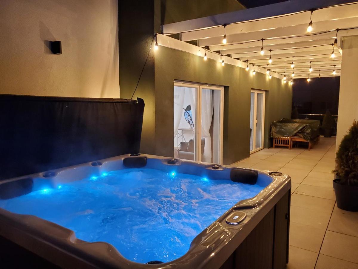 Jad- Penthouse With Jacuzzi And Mountain View - Coresi Брашов Екстериор снимка